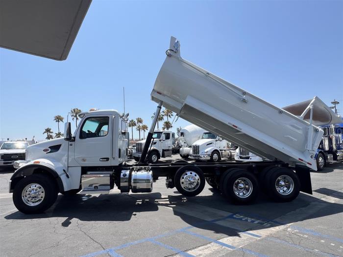 2024 Peterbilt 567-30