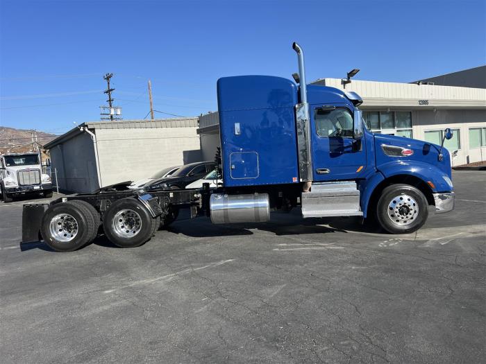 2019 Peterbilt 579-4