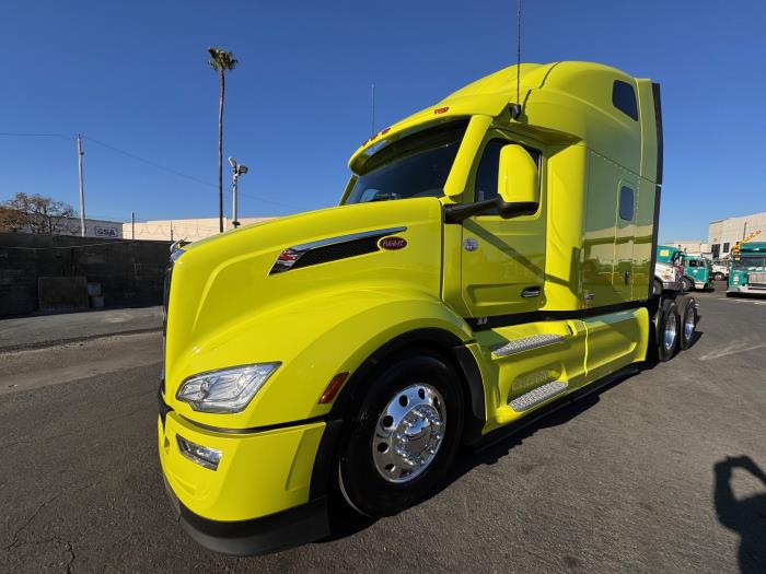 2024 Peterbilt 579-2