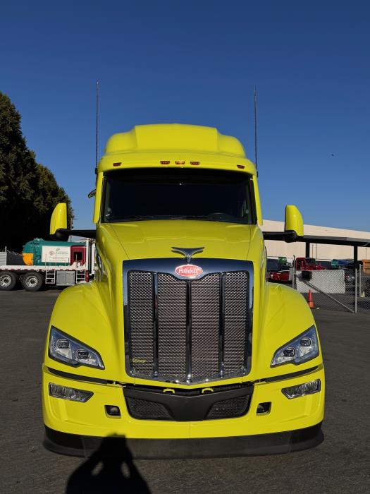 2024 Peterbilt 579-3