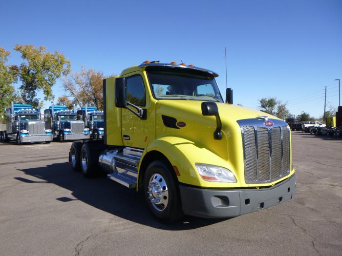 2021 Peterbilt 579-2