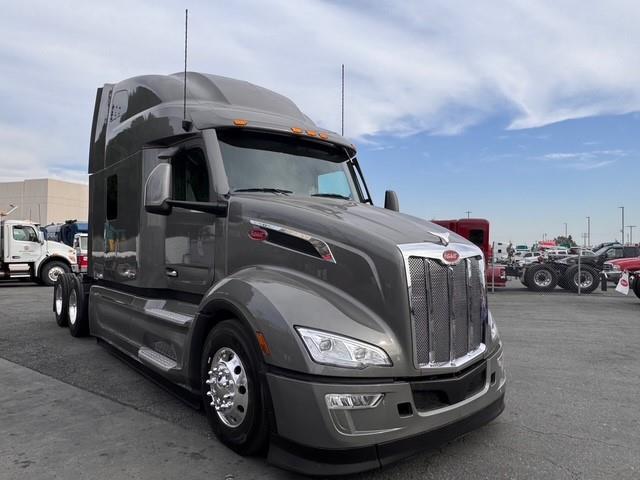 2024 Peterbilt 579-4