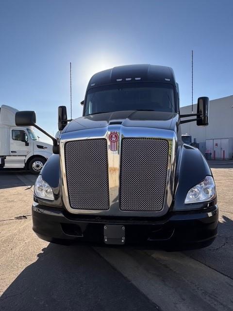 2021 Kenworth T680-3