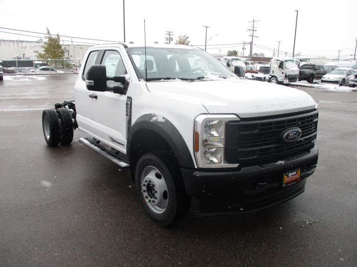 2024 Ford F-550-7