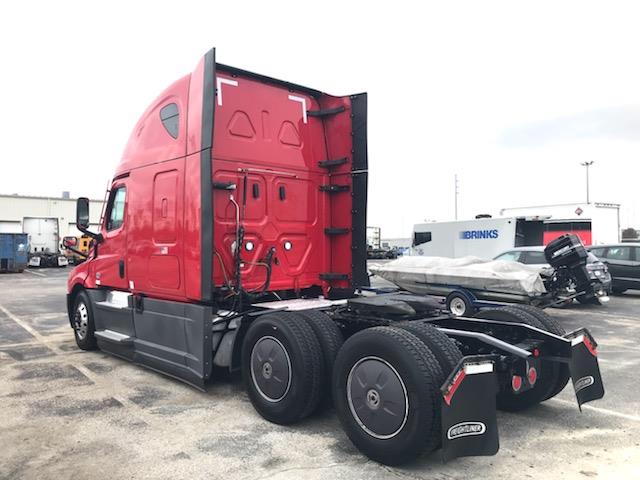 2021 Freightliner Cascadia-11