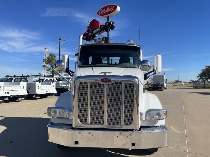 2017 Peterbilt 567-2