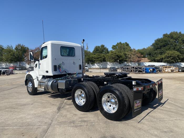 2025 Peterbilt 567-6