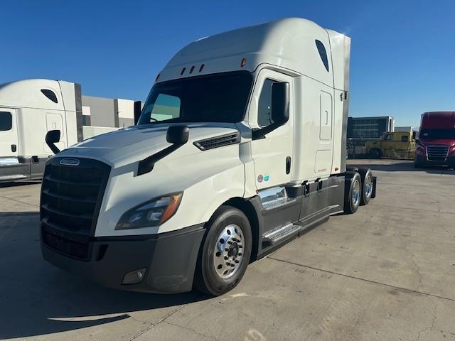 2020 Freightliner Cascadia-1