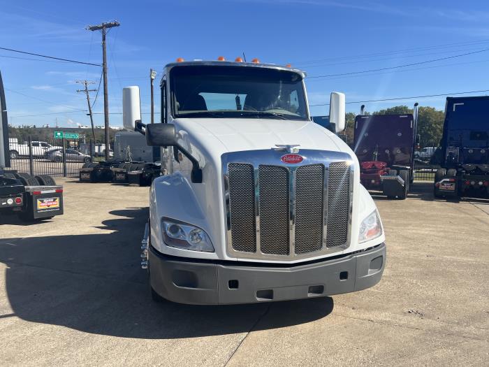 2021 Peterbilt 579-10