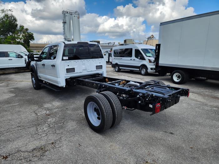 2024 Ford F-550-7