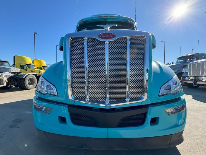 2024 Peterbilt 579-19