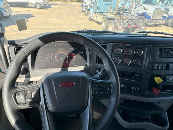 2024 Peterbilt 579-34