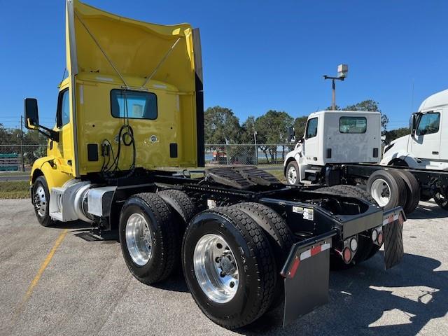 2021 Peterbilt 579-3