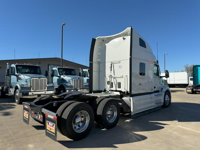 2024 Peterbilt 579-5