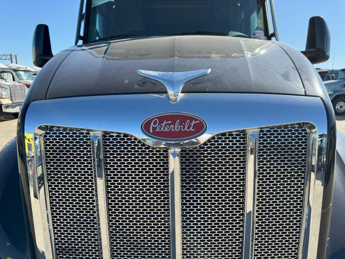 2024 Peterbilt 579-13