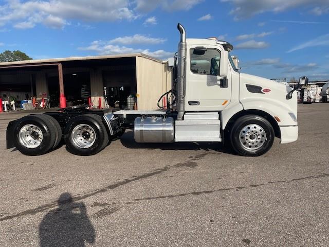 2019 Peterbilt 579-6