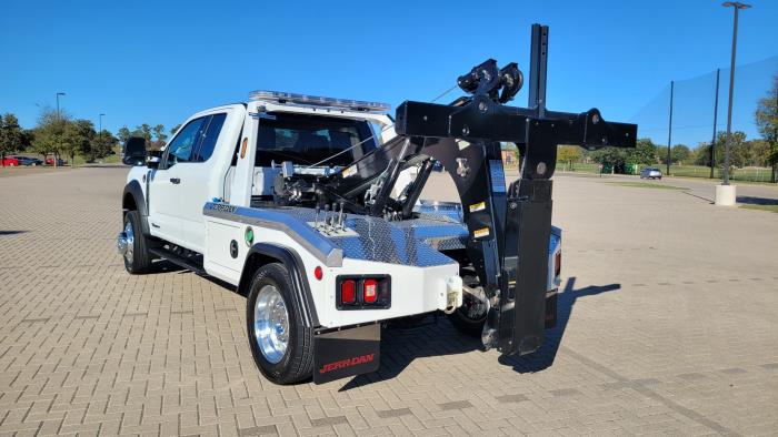 2024 Ford F-550-4