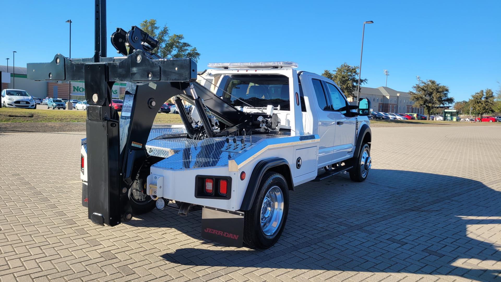 2024 Ford F-550 Super Cab DRW 4x4 Wrecker Body for sale #1817434 - photo 7