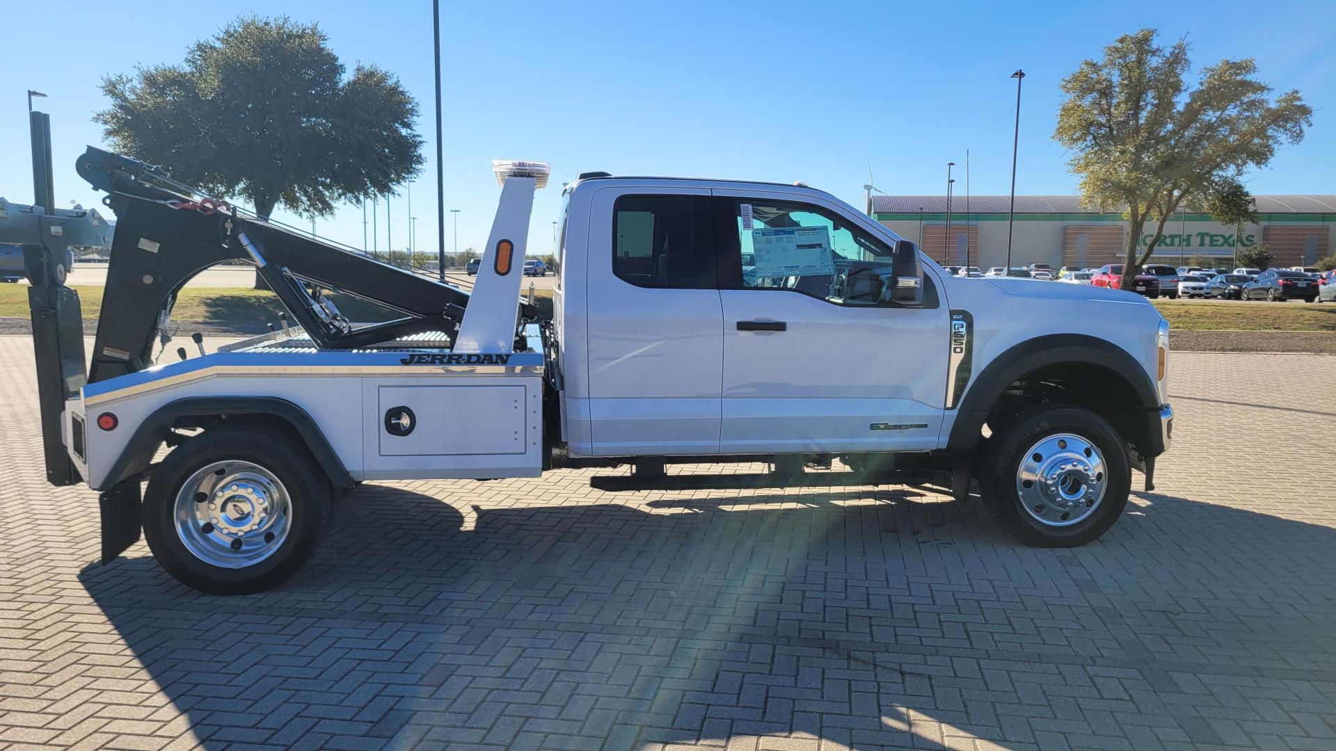 2024 Ford F-550 Super Cab DRW 4x4 Wrecker Body for sale #1817434 - photo 9