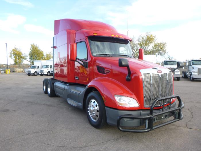 2021 Peterbilt 579-2