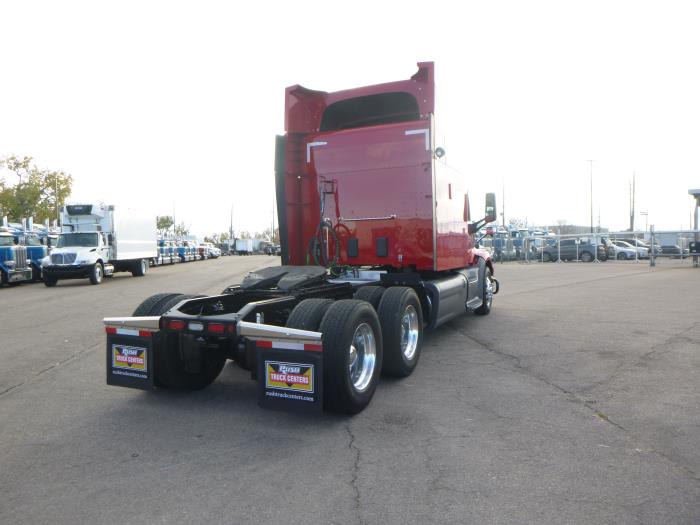 2021 Peterbilt 579-7