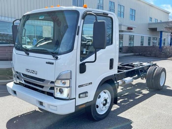 2024 Isuzu NPR-HD-1