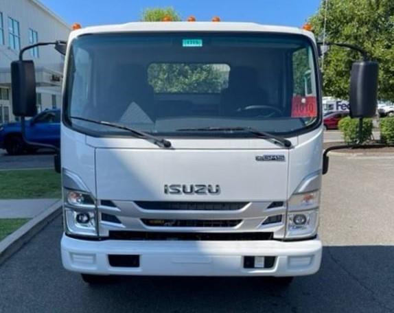 2024 Isuzu NPR-HD-2