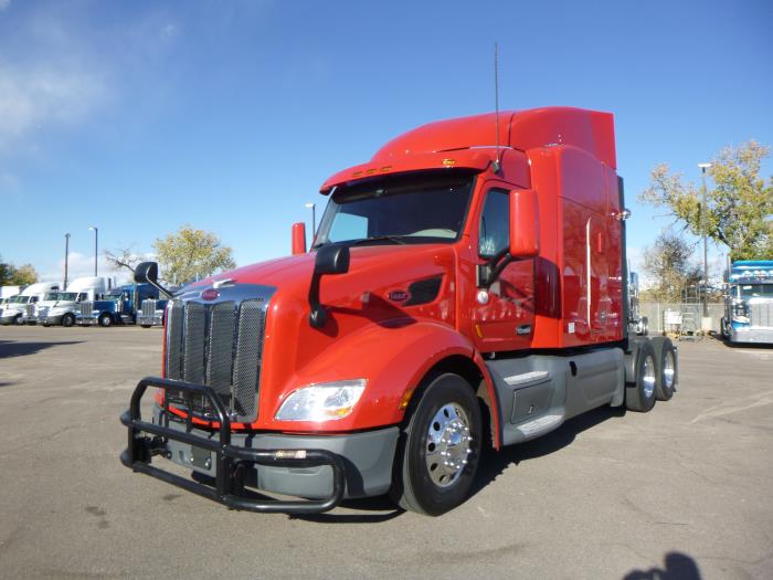 2021 Peterbilt 579-1