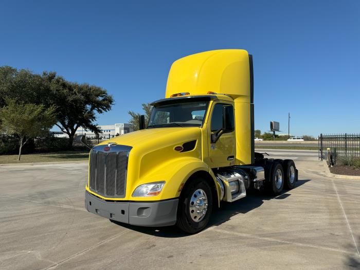 2021 Peterbilt 579-1