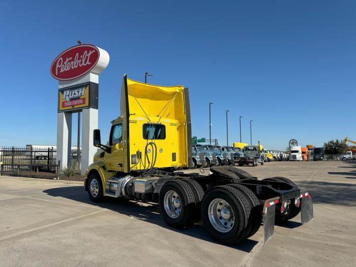 2021 Peterbilt 579-7