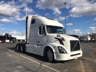 2018 Volvo VNL670-4