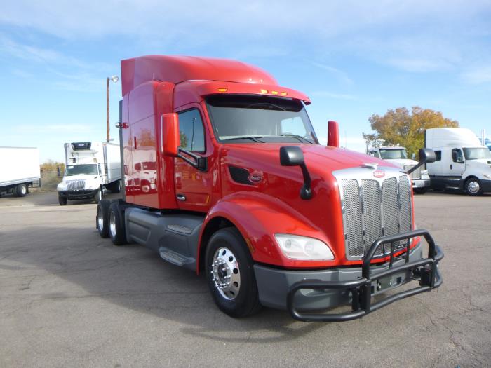 2021 Peterbilt 579-2