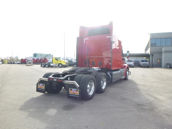 2021 Peterbilt 579-7