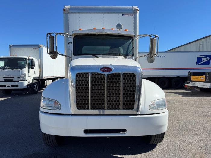 2019 Peterbilt 337-2