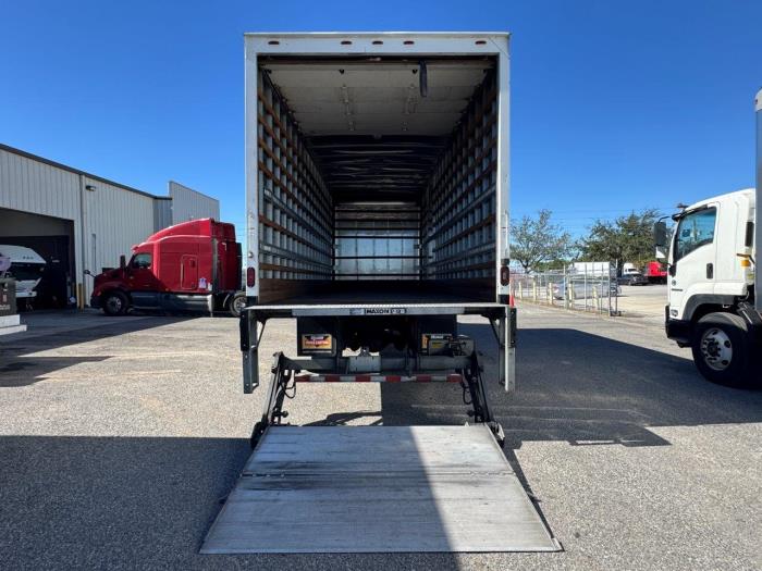 2019 Peterbilt 337-9