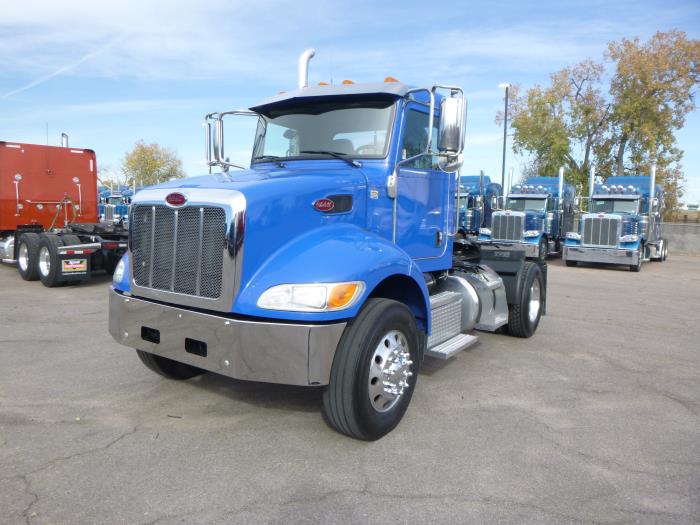 2017 Peterbilt 337-1