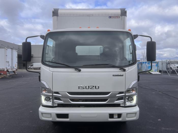 2025 Isuzu NPR-HD-2