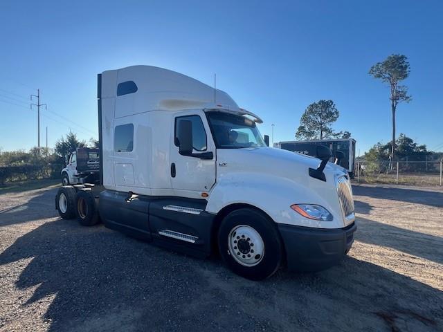 2020 International LT625-4