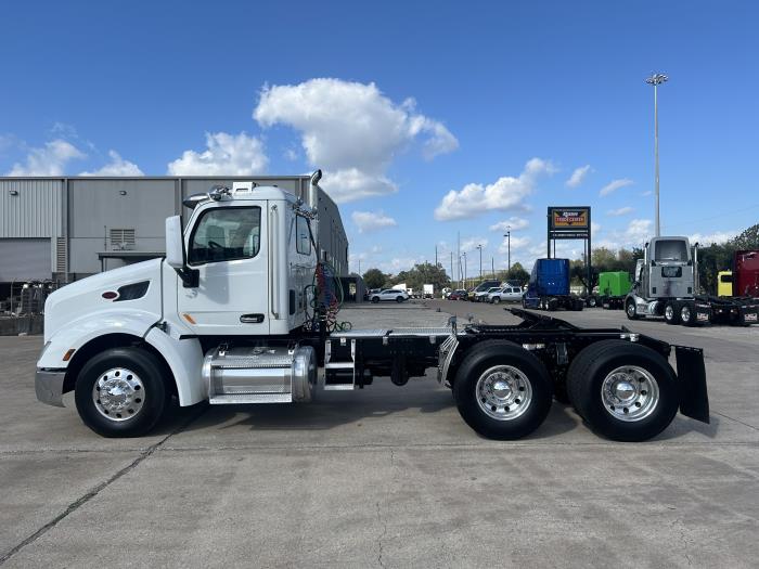 2018 Peterbilt 579-2