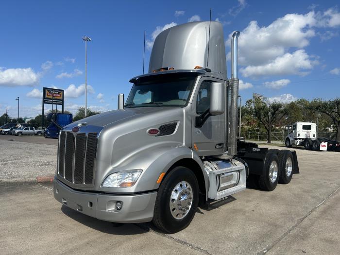 2018 Peterbilt 579-1