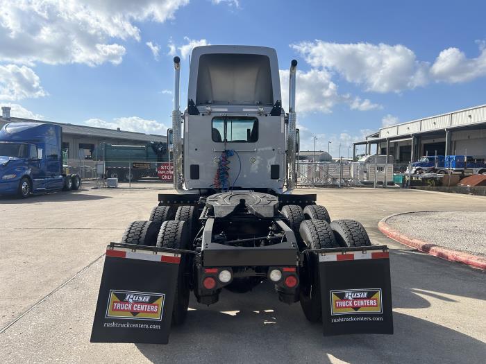 2018 Peterbilt 579-4