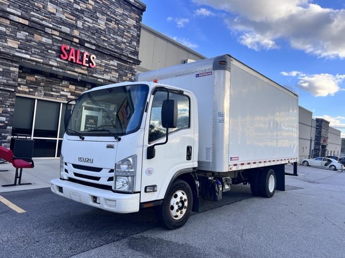 2018 Isuzu NPR-HD-1