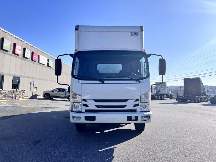 2018 Isuzu NPR-2