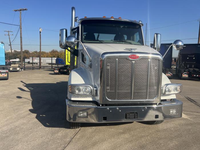 2020 Peterbilt 567-21