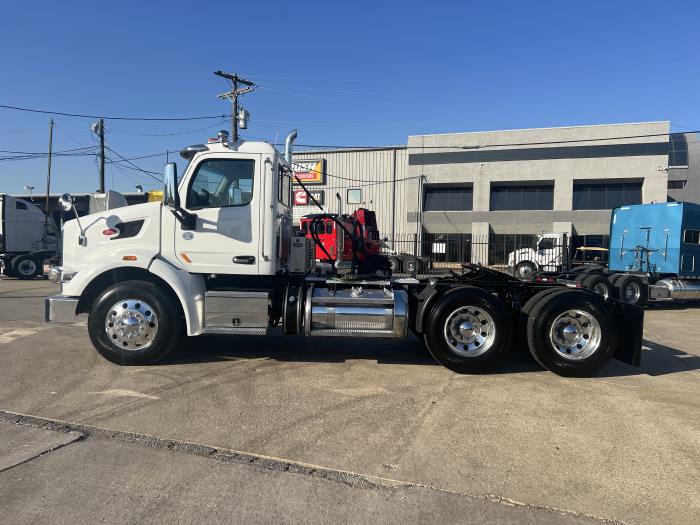 2020 Peterbilt 567-43