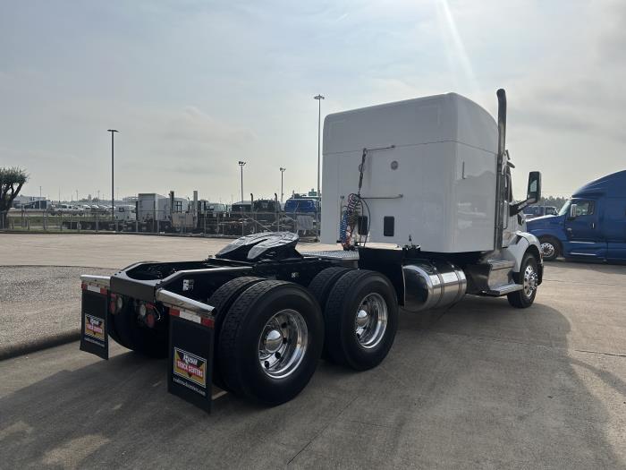 2020 Peterbilt 579-5