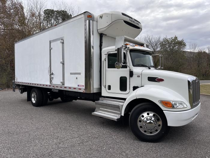 2019 Peterbilt 337-11