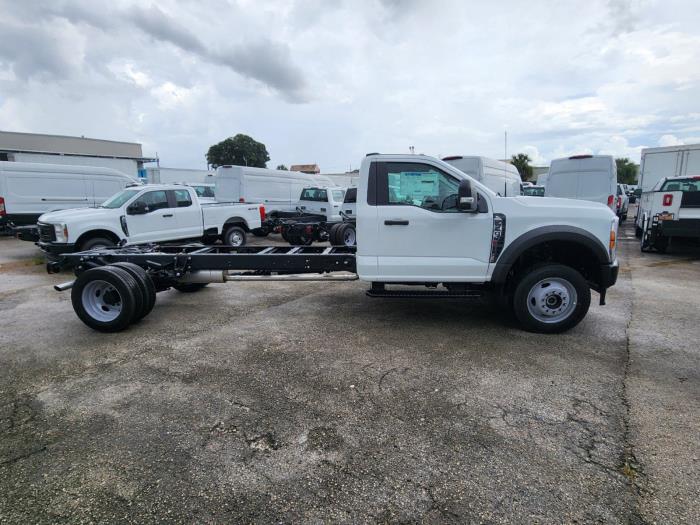 2024 Ford F-550-4