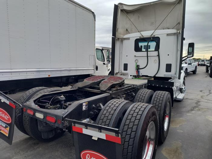 2019 Peterbilt 579-1