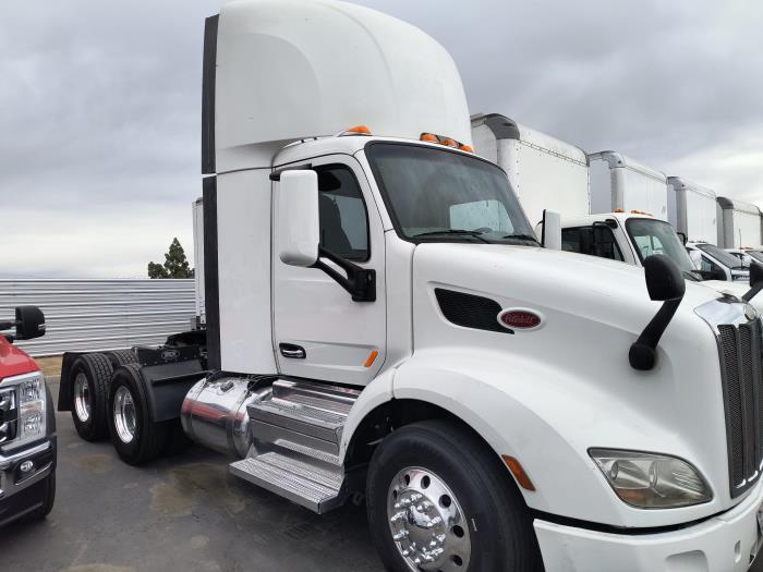 2019 Peterbilt 579-2